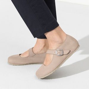 BIRKENSTOCK Tracy Size 39 so comfy!!